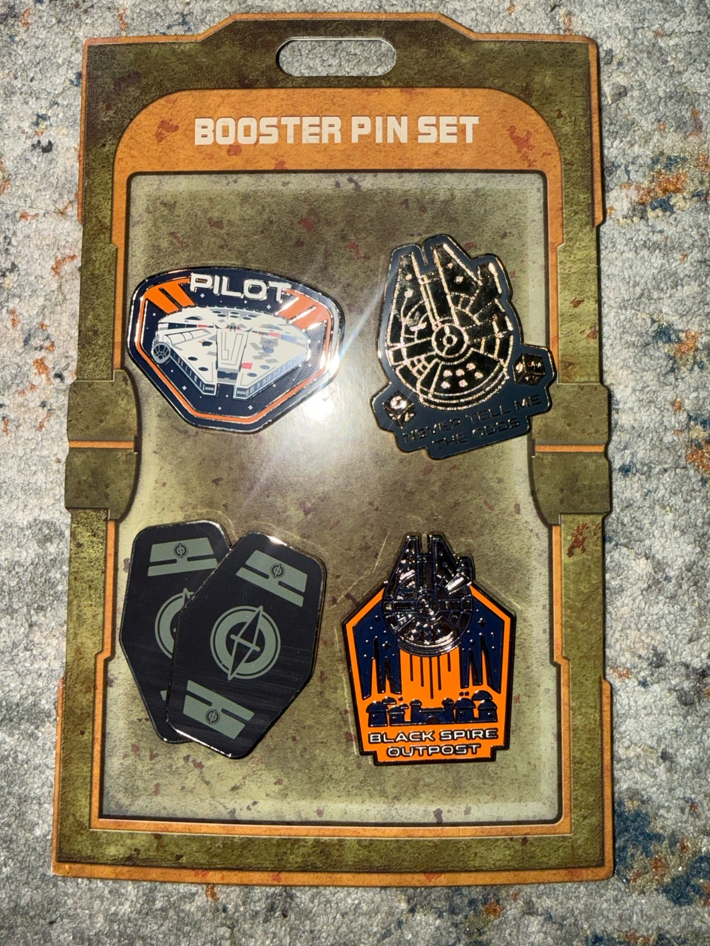 Star Wars Disney Pin Booster Set